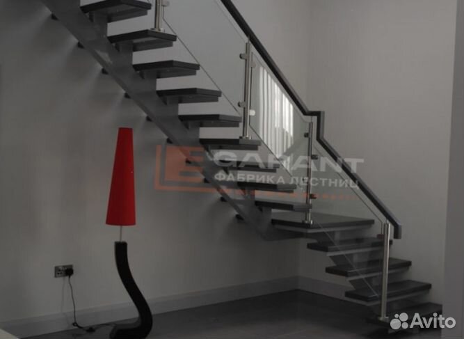 Лестница из метала