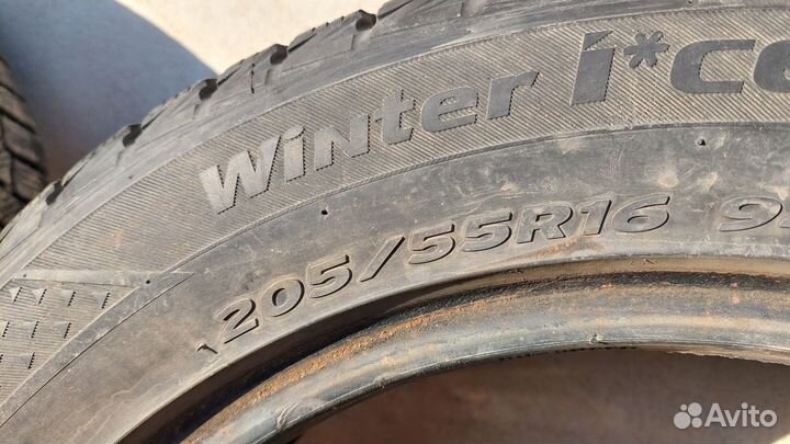 Hankook Winter I'Cept IZ2 205/55 R16 94T