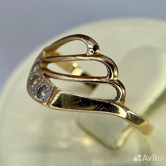 Золотое кольцо 585 пробы золото (Лазо)