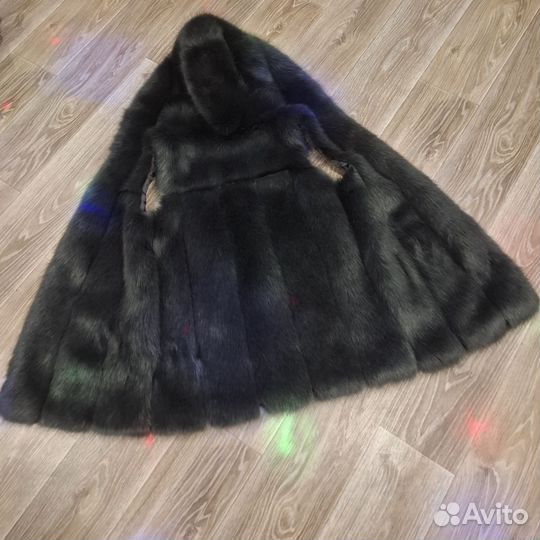 Жилетка меховая женская