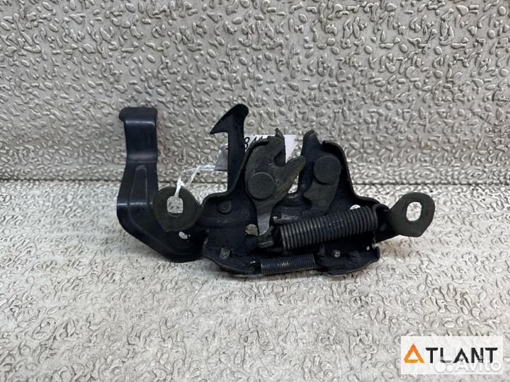 Замок капота nissan terrano