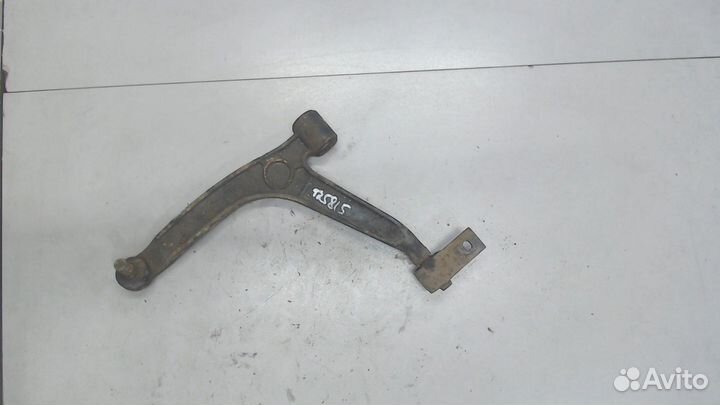 Рычаг подвески Peugeot Partner, 2003