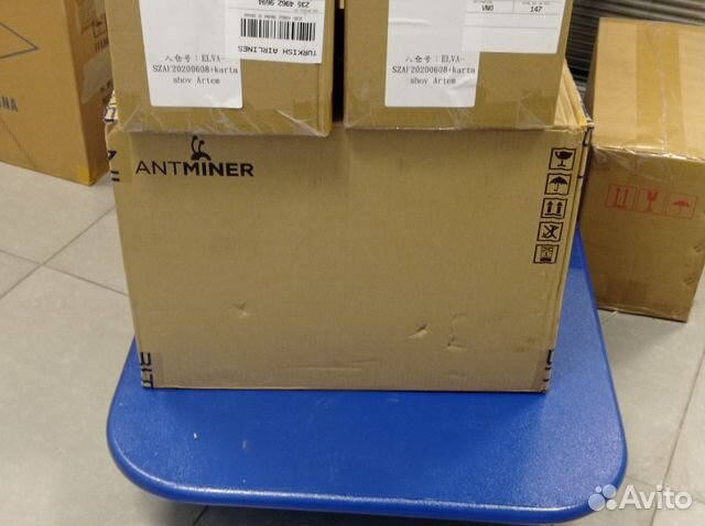 Майнер Asic Antminer Bitmain S19 Hyd 146th