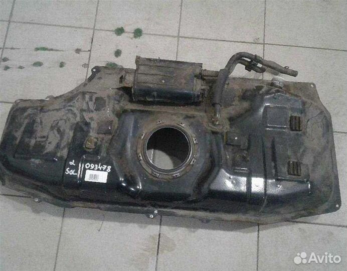 Бензобак бак и другое на Kia Rio/ Solaris