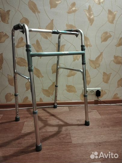 Ходунки для взрослых