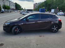 Opel Astra 1.4 AT, 2013, 199 000 км, с пробегом, цена 725 000 руб.