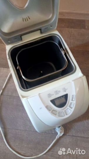 Хлебопечка