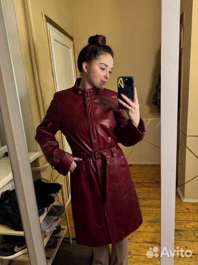 Кожаный плащ женский