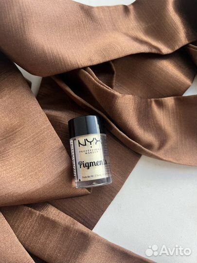 Пигмент Nyx Pig 07