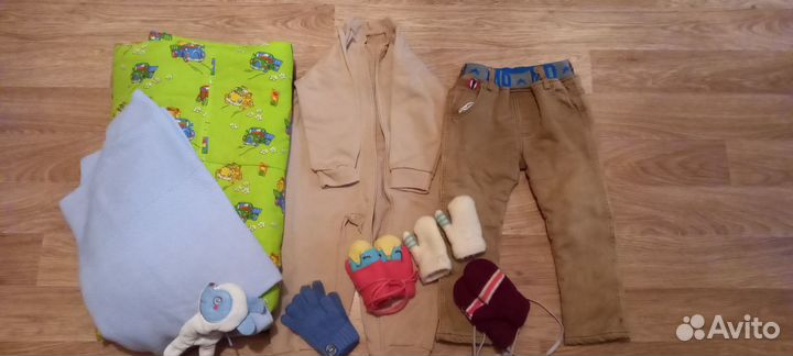Отдам даром детские вещи на мальчика