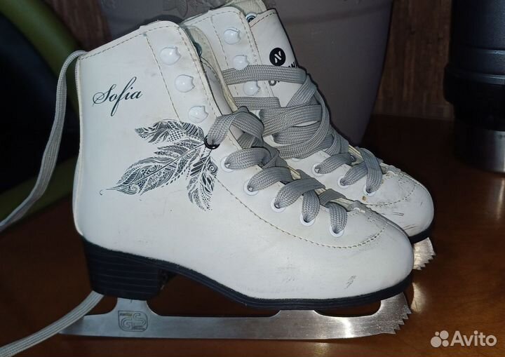 Коньки фигурные