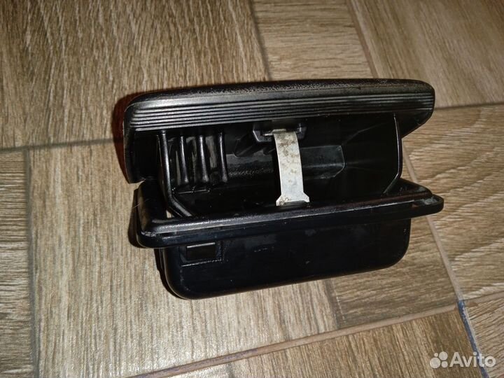 Перпельница в задней двери Seat Cordoba (VW Polo)