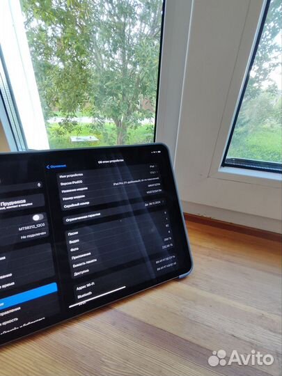 iPad pro 11, 2022 256gb, m2