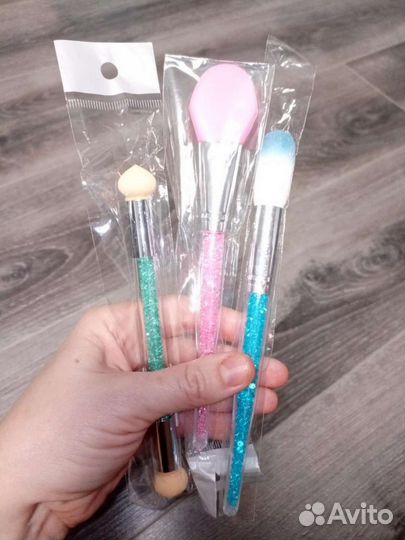 Кисти для макияжа