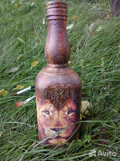 Декоративная бутылка для напитков 