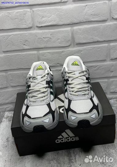 Кроссовки Adidas Response CL