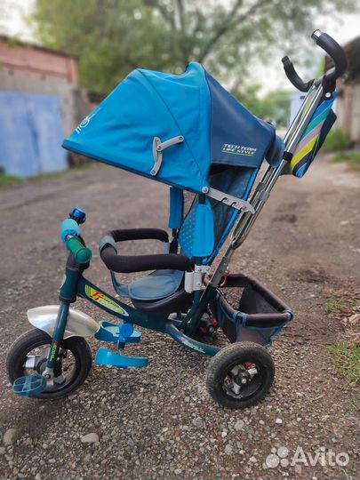 Велосипед трёхколёсный с ручкой