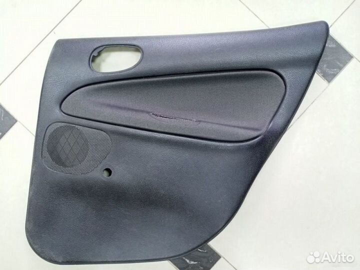 Обшивки дверей Peugeot 206 седан KFW10ctzkpsa 2008