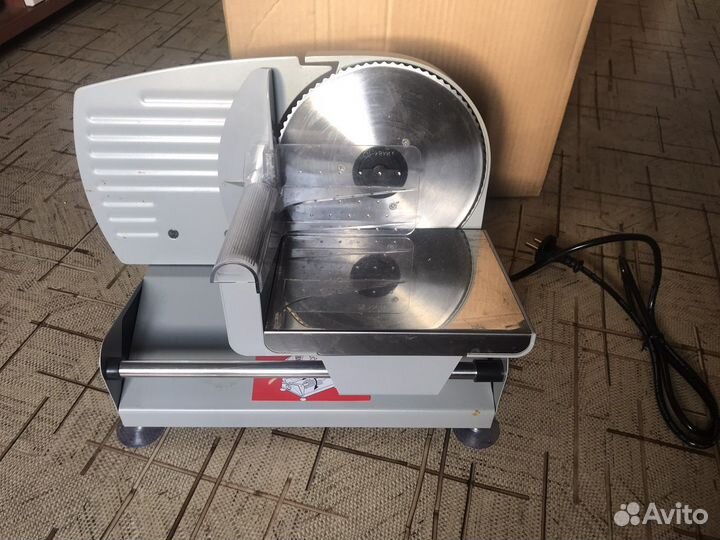 Слайсер для нарезки бу