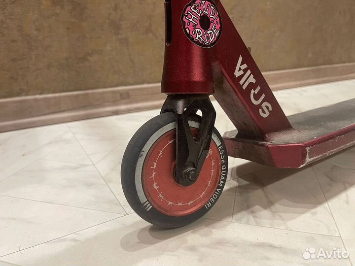 Трюковой самокат TechTeam Virus диаметр колес 110