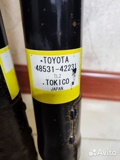 Амортизатор Rav4 30 задний