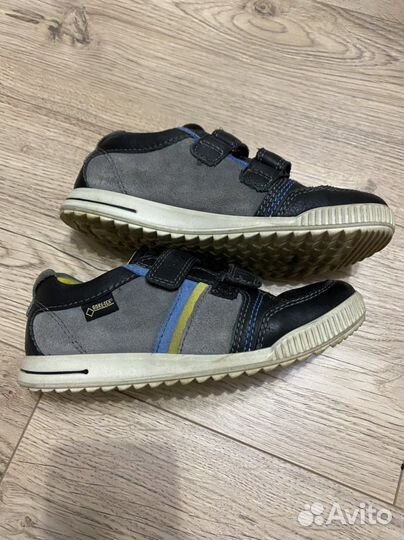 Кроссовки ecco