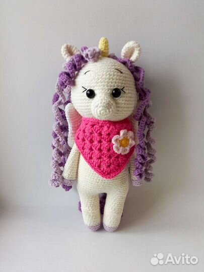Вязаная игрушка Единорог