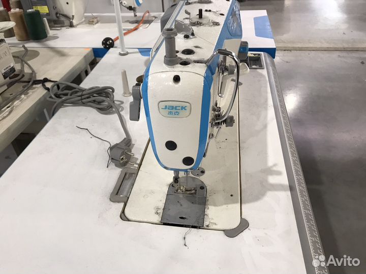 Швейная машинка jack a4
