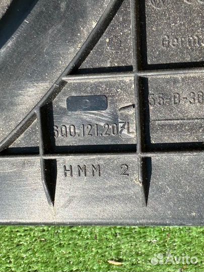 Радиатор (основной) Volkswagen Polo 2004