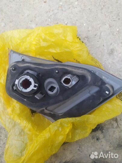 Задний фонарь на camry V50