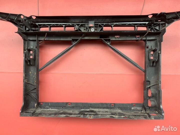 Передняя панель телевизор Skoda Octavia A7 chpa