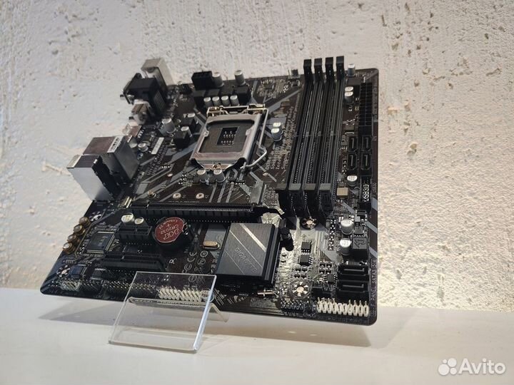 Материнская плата Gigabyte GA-B360M-DS3H