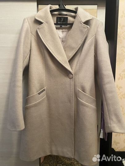 Пальто осеннее