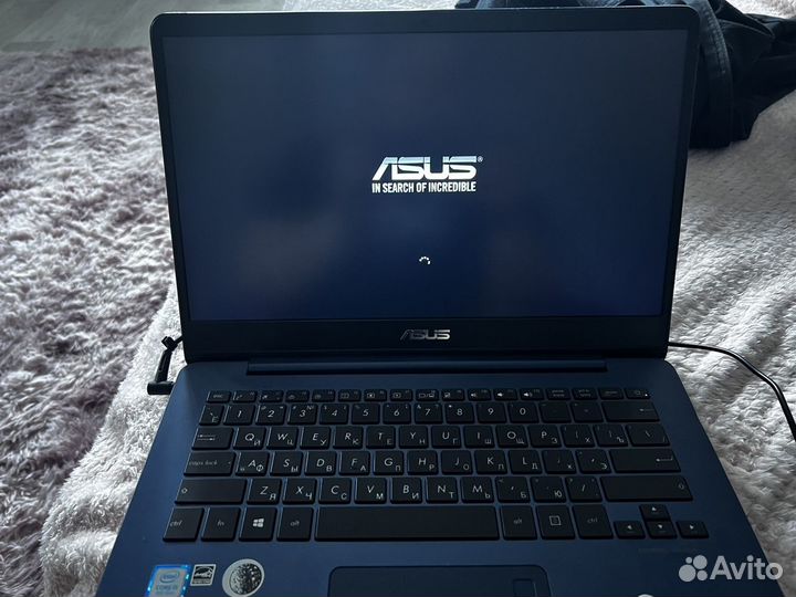 Ноутбук asus