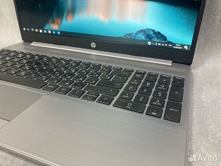 Мощный HP 15,6