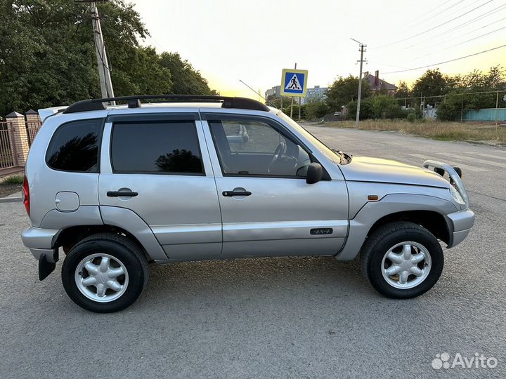 Chevrolet Niva 1.7 МТ, 2005, 250 000 км