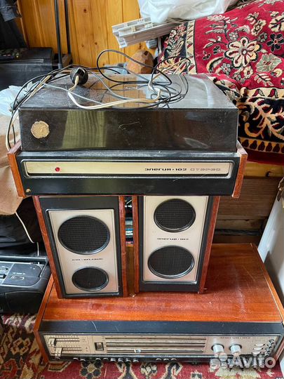 Элегия 102 стерео радиола