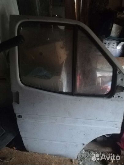 Дверь на Ford transit