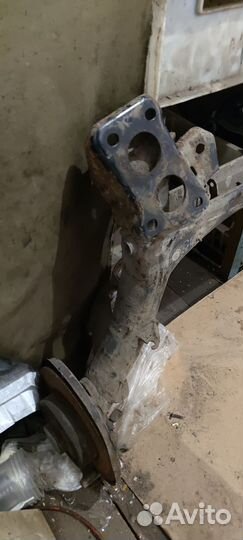 Балка задняя