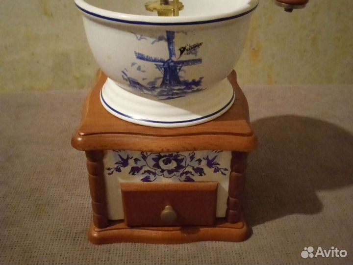 Кофемолка ручная