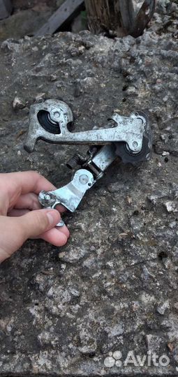 Задний переключатель shimano RD-TY10