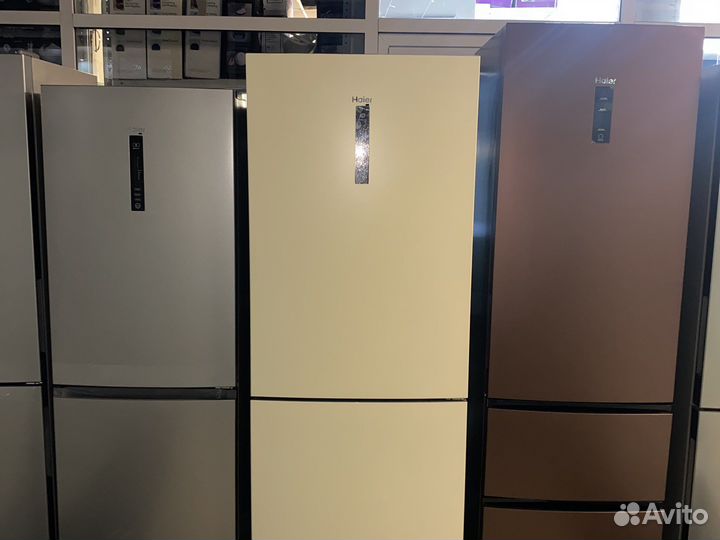 Новый холодильник Haier c4f744ccg