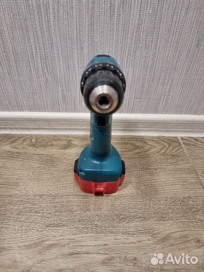 Шуруповерт makita