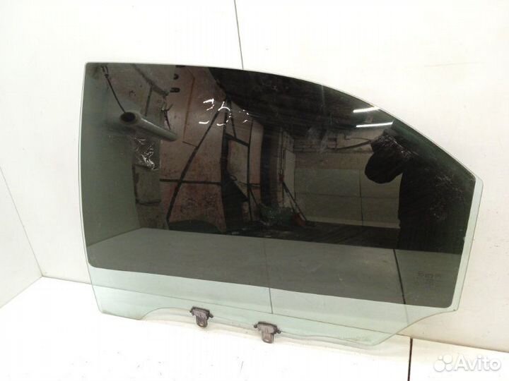 Стекло двери задней левой Kia Magentis 1 2.5 2004