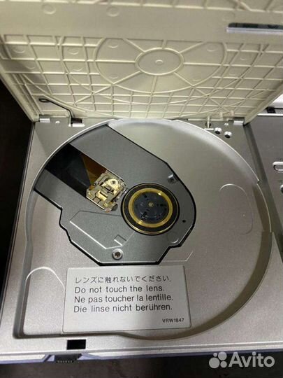 Портативный DVD плеер Pioneer