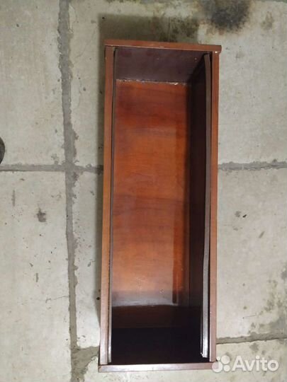 Полки книжные 2вида.Чехия,ссср