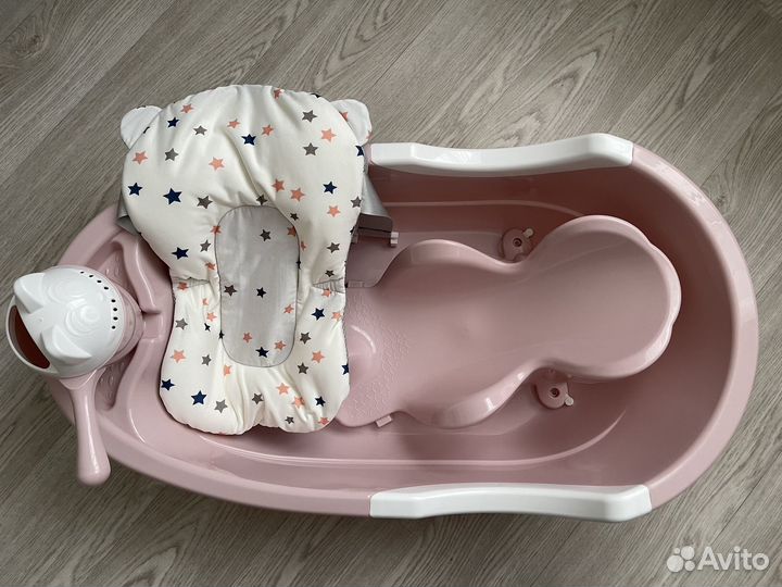 Ванночка для купания новорожденного