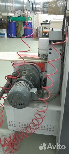 Кромкооблицовочный станок Vanguard MFZ450A б/у