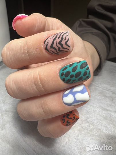 Маникюр и наращивание ногтей