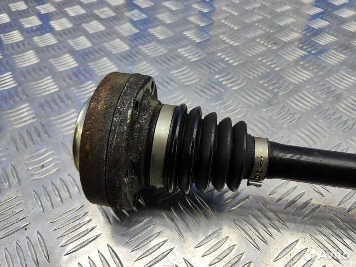 Привод задний правый Volkswagen Touareg 3.6 BHK